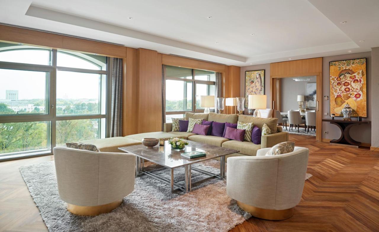 Hyatt Regency Tashkent Hotel Exterior photo A suite at the Mandarin Oriental, Munich