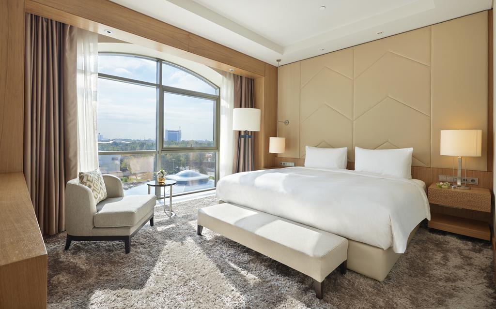 Hyatt Regency Tashkent Hotel Exterior photo
